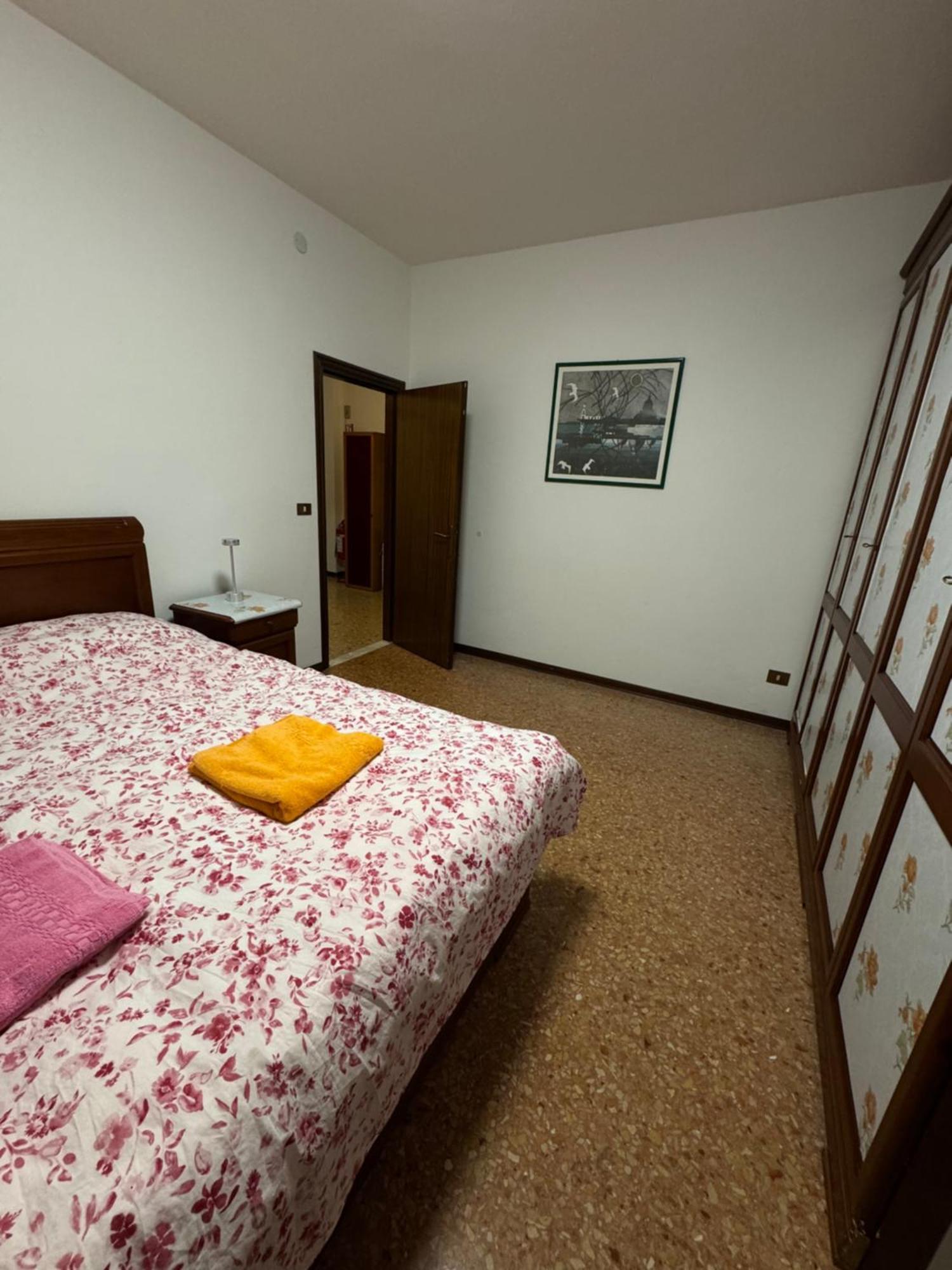 Venice Leisure Местре Екстериор снимка