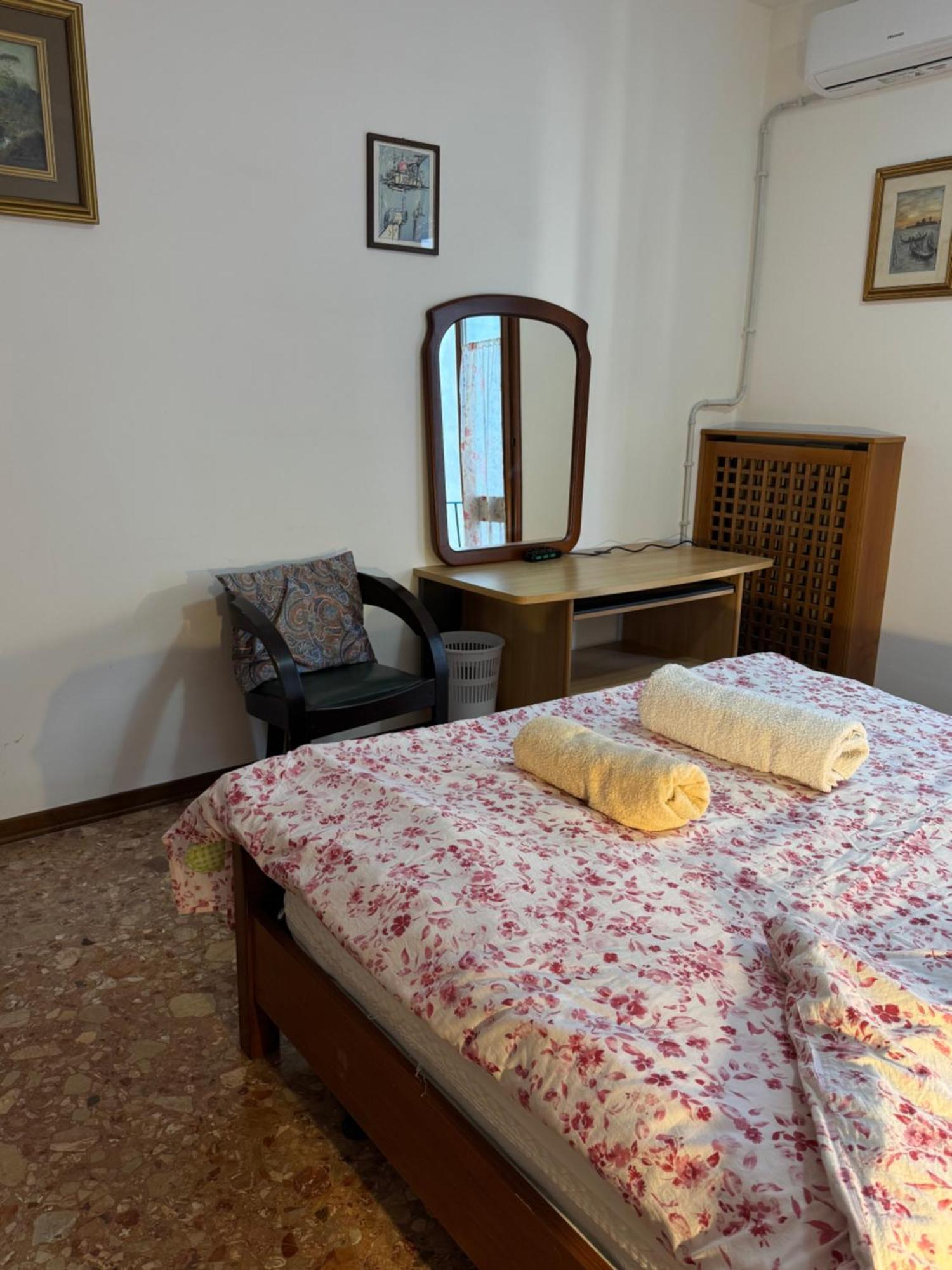 Venice Leisure Местре Екстериор снимка